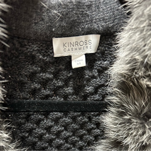 KINROSS CASHMERE Fur Trim Collar Knit Long Sleeve Cardigan Sweater - Picture 5 of 6